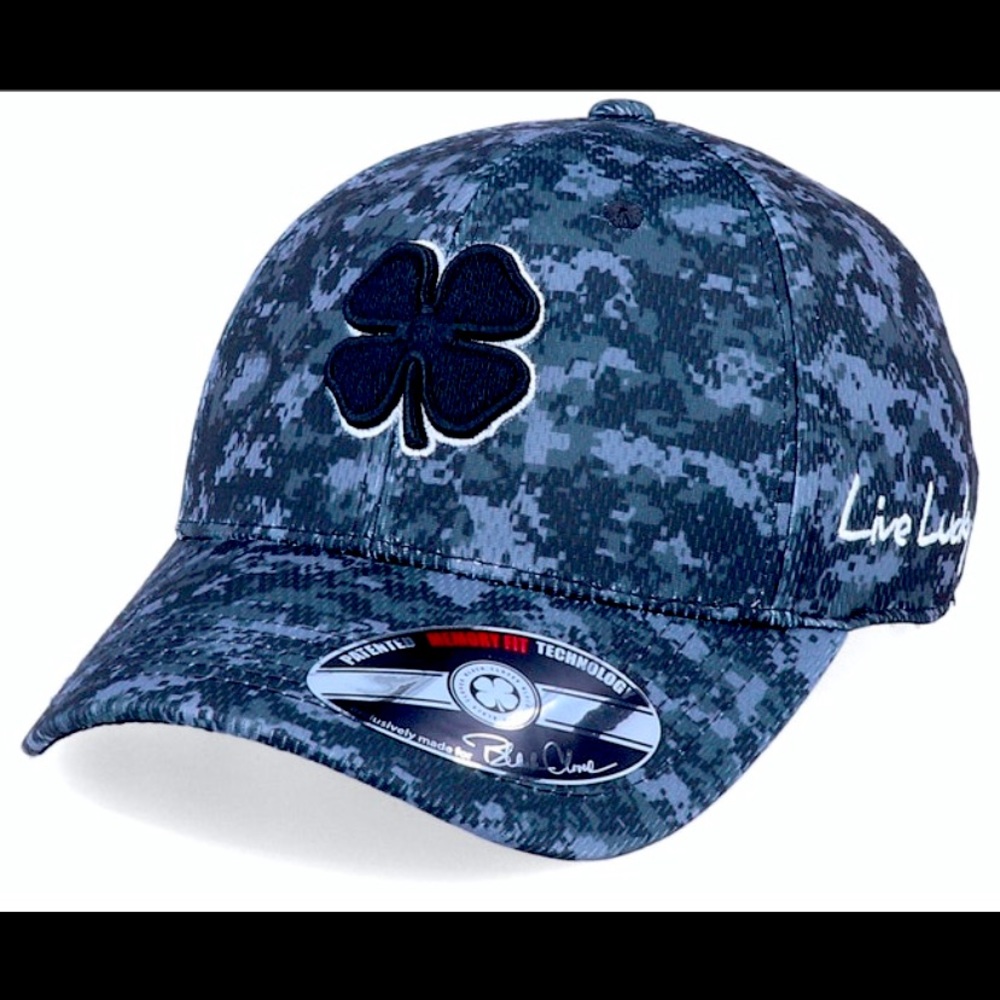BLACK CLOVER
Freedom 5 Black Digital Camo Flexfit - Black Clover